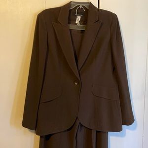 Brown Jones New York suit (jacket 12; pants 10)